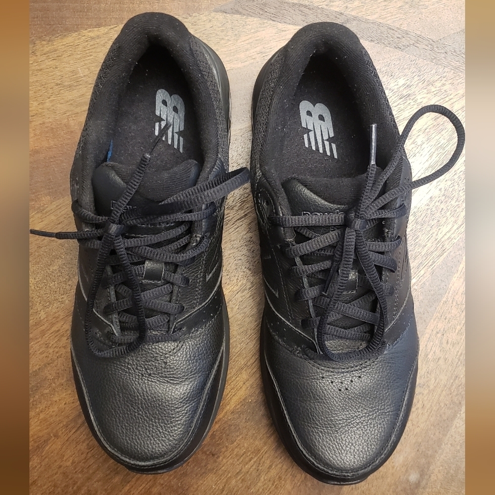New Balance Black Athletic Shoes Size 8 - Picture 11 of 15